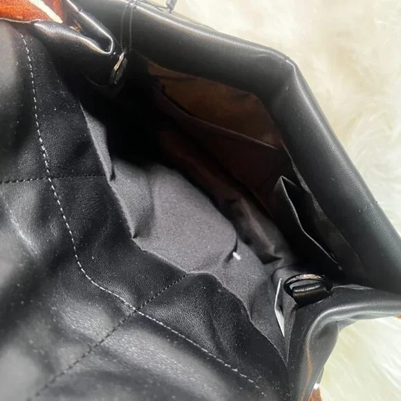 Nasty Gal Black & Brown Sherpa Faux Leather Clutch NWT - Picture 3 of 8